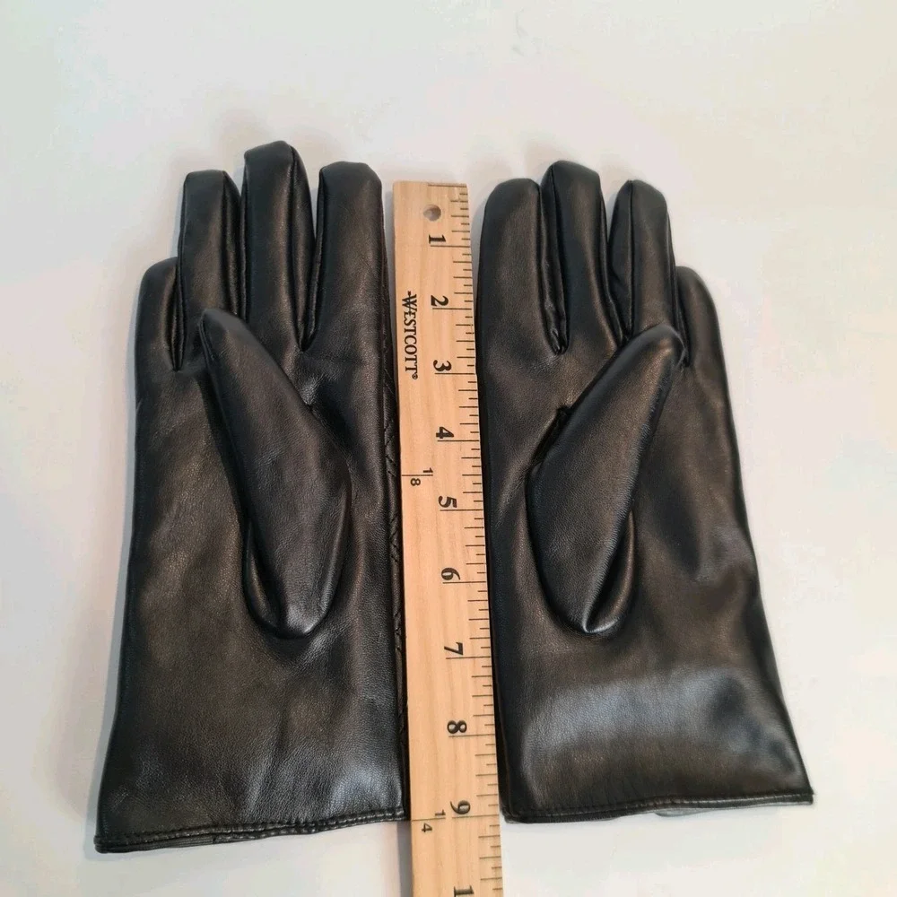 Women's Marcus Adler Quilted Leather‎ Fleece Lined Gloves Buttery Soft Bow Black